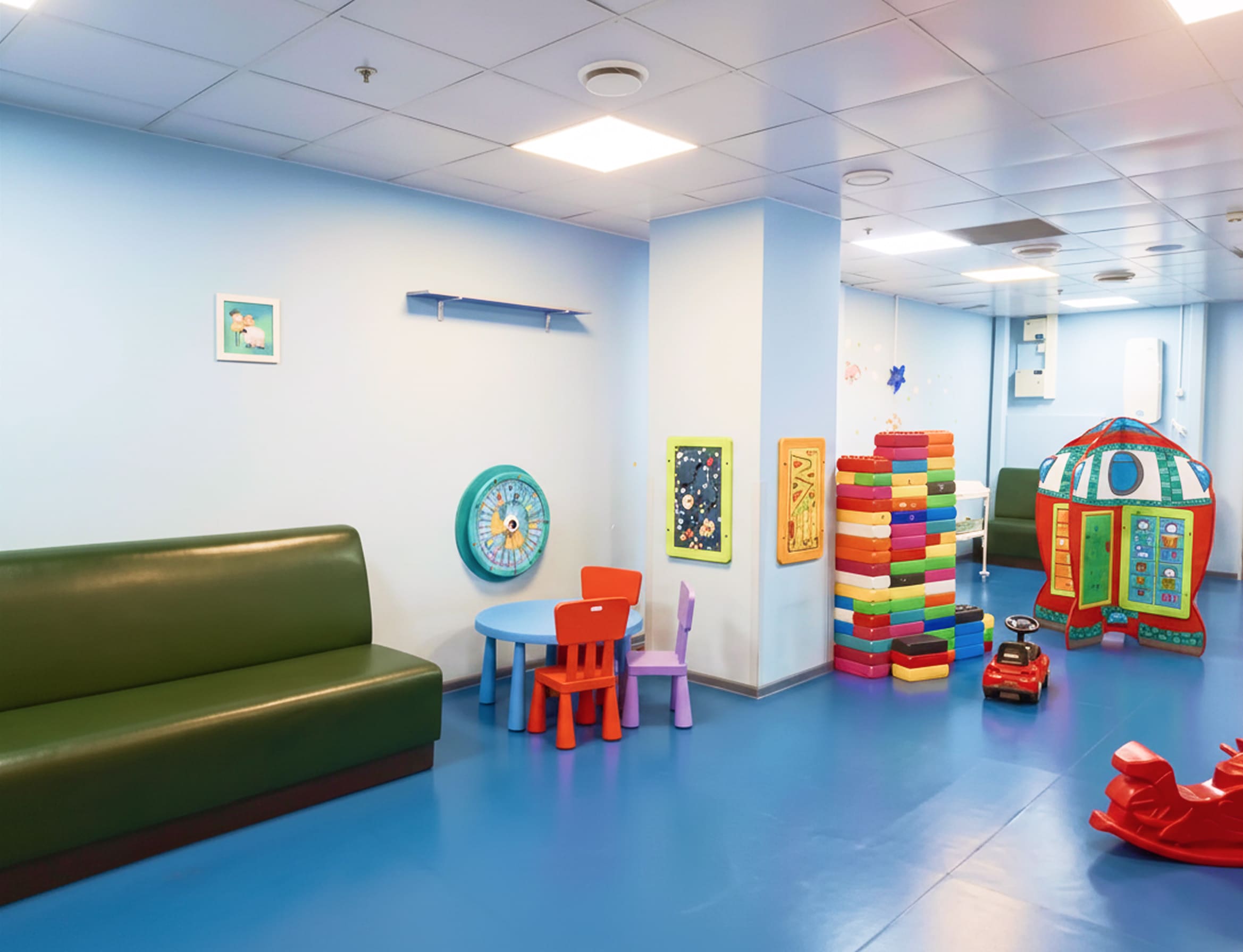 Комната матери и ребенка